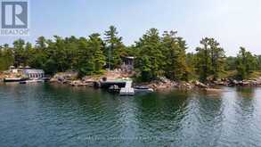 2 A258 (BLUEBERRY POINT) ISLAND | Pointe au Baril Ontario | Slide Image Forty-four