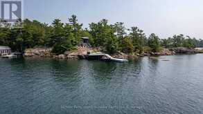 2 A258 (BLUEBERRY POINT) ISLAND | Pointe au Baril Ontario | Slide Image Forty-five