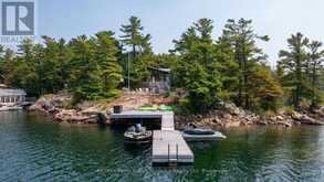 2 A258 (BLUEBERRY POINT) ISLAND | Pointe au Baril Ontario | Slide Image Forty-six
