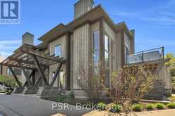 44 CARRICK TRAIL | Gravenhurst Ontario | Slide Image Four