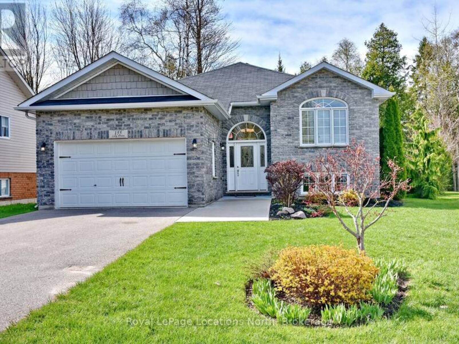 155 LILY DRIVE, Wasaga Beach, Ontario L9Z 2Z5