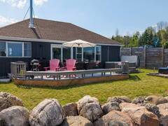 247 GEORGIAN BEACH ROAD NORTH ROAD N Meaford Ontario, N4L 1W5