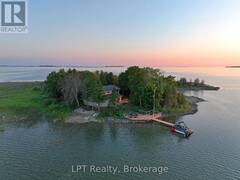 25 DOCK ROAD Georgian Bluffs Ontario, N0H 2T0