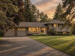 1 ELGIN STREET New Lowell Ontario, L0M 1N0
