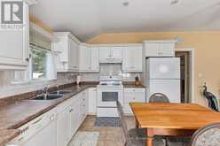 511 OXBOW PARK DRIVE | Wasaga Beach Ontario | Slide Image Six