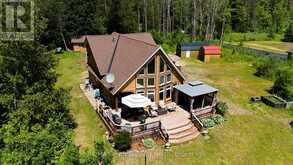 1367 PICKEREL AND JACK LAKE ROAD | Magnetawan Ontario | Slide Image Sixteen