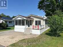 8 CHEROKEE LANE E | Goderich Ontario | Slide Image Two