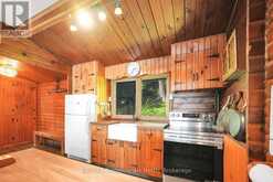 1042 PLATINUM BAY ROAD | Haliburton Ontario | Slide Image Ten