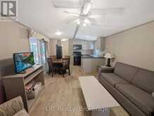 P27 - 13 SOUTHLINE AVENUE | Huron-Kinloss Ontario | Slide Image Ten