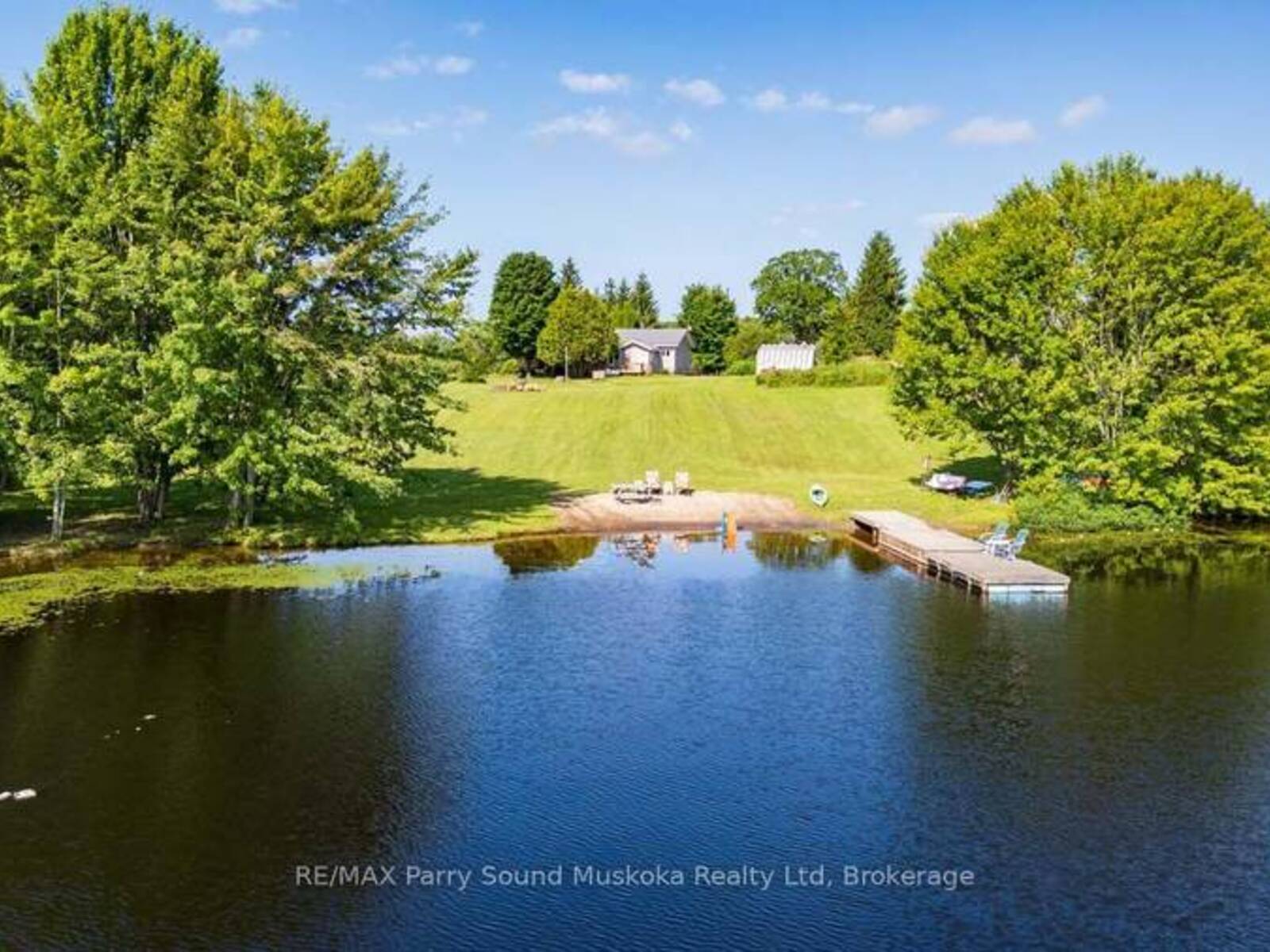 39 HARDIES ROAD, McKellar, Ontario P2A 0B5