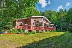 1117 MAIN STREET | Lake of Bays Ontario | Slide Image Three