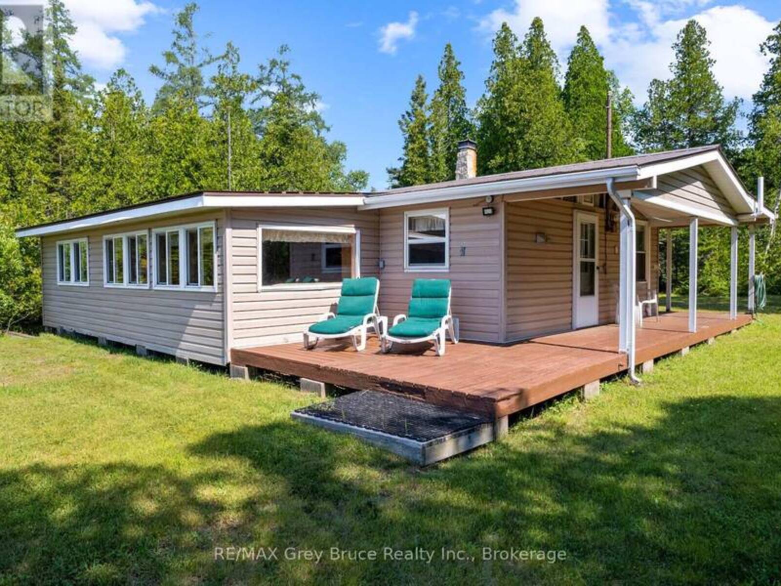 626 WARNER BAY ROAD, Tobermory, Ontario N0H 2R0