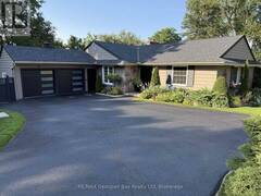 736 VICTORIA STREET Midland Ontario, L4R 1B4
