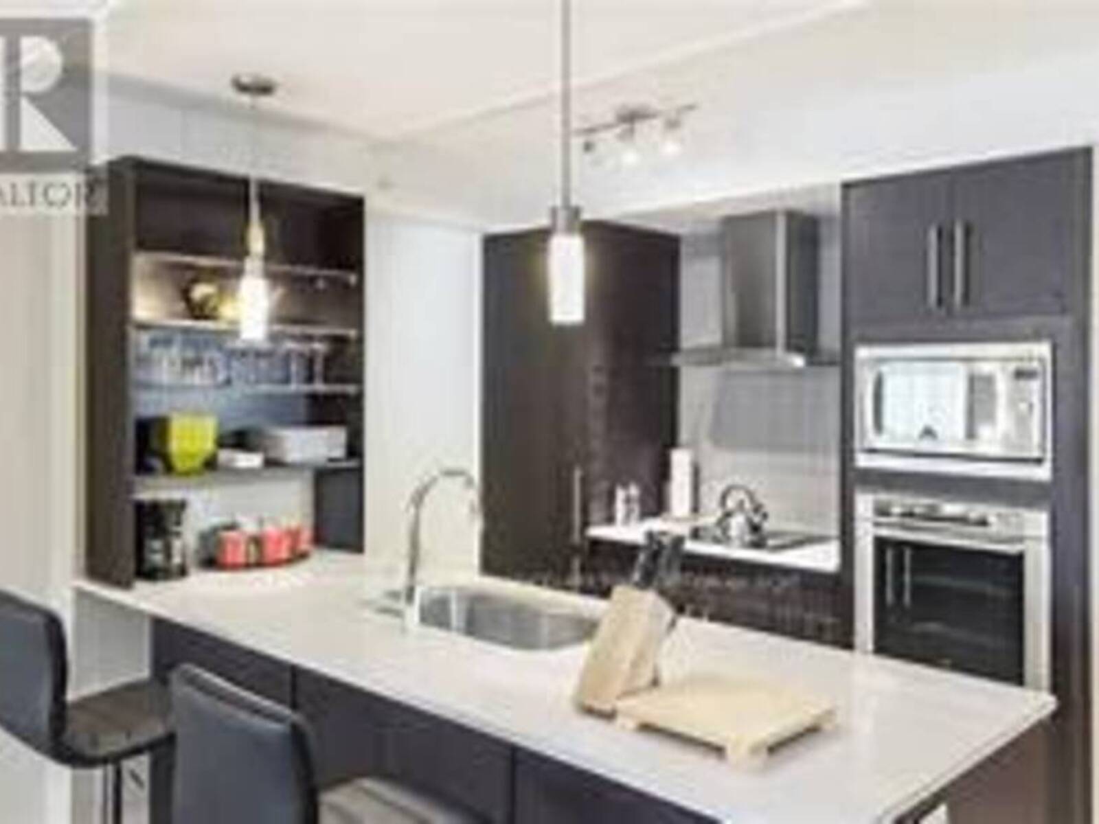 5100-5102 - 9 HARBOUR STREET E, Collingwood, Ontario L9Y 5C5