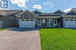 350 CEDAR STREET | Collingwood Ontario | Slide Image One