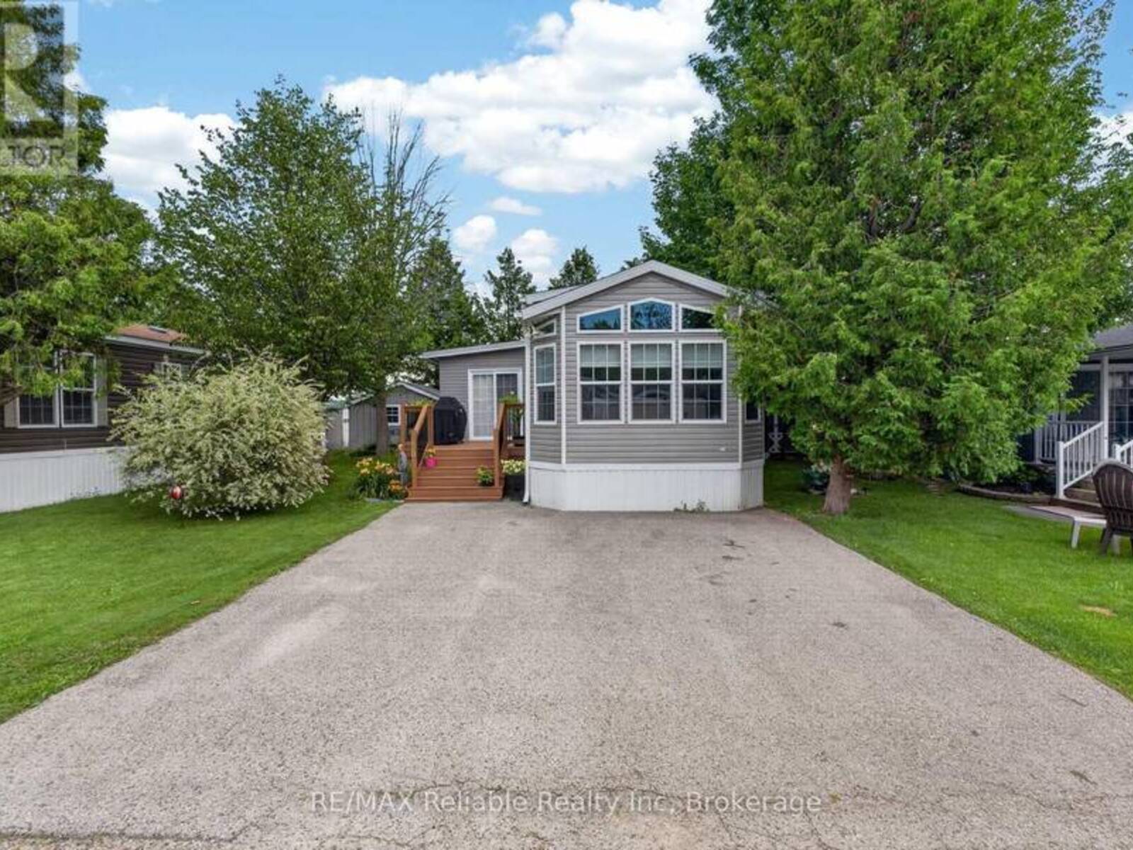 50 PORTSIDE DRIVE - 77719 BLUEWATER HIGHWAY, Clinton, Ontario N0M 1G0