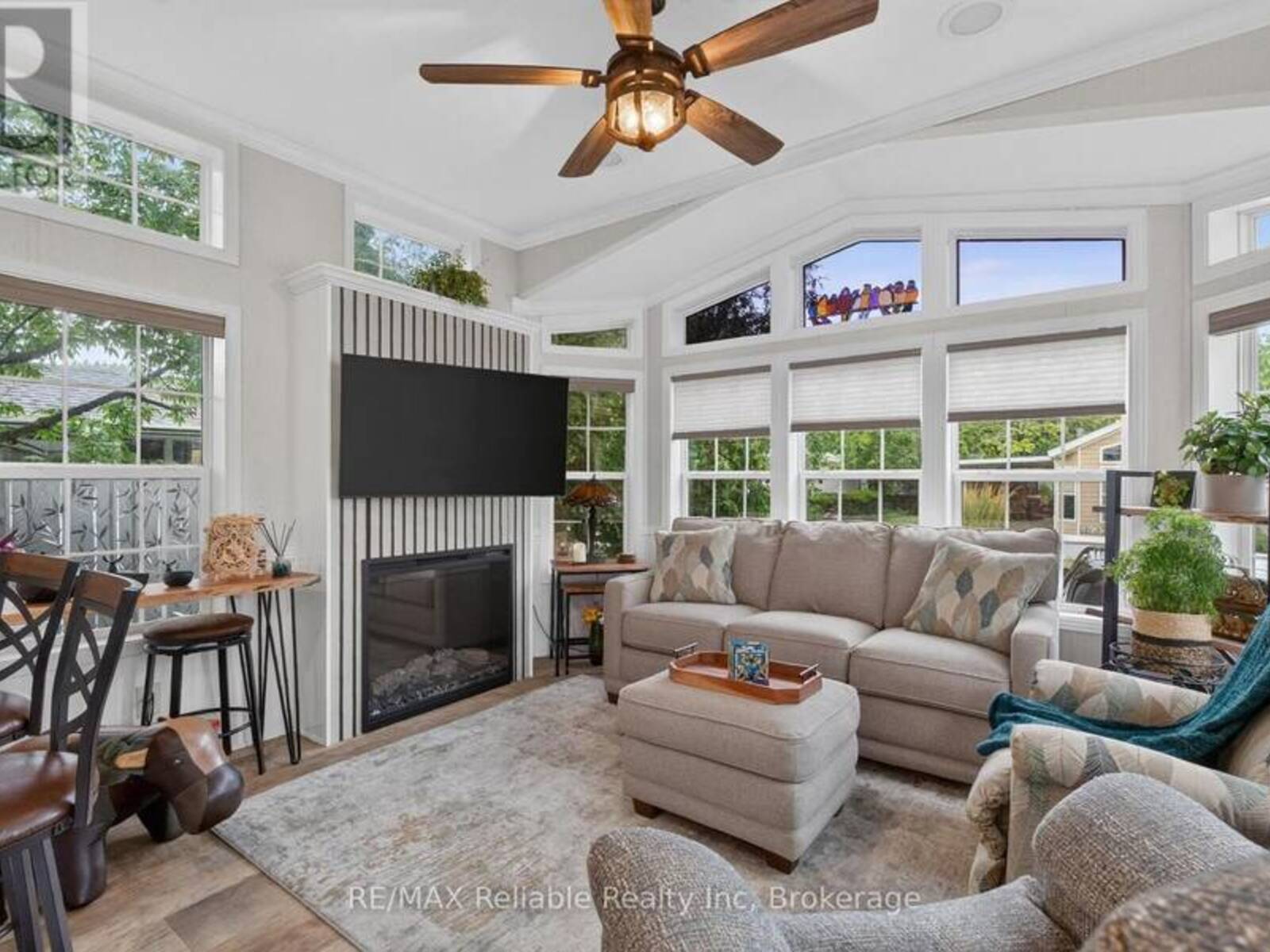 50 PORTSIDE DRIVE - 77719 BLUEWATER HIGHWAY, Clinton, Ontario N0M 1G0
