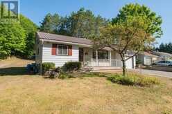 22 GLENDALE ROAD | Tiny Ontario | Slide Image One