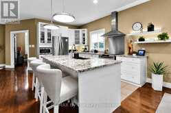 7 DOWNER CRESCENT | Wasaga Beach Ontario | Slide Image Three