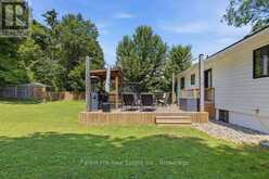 415 WELLINGTON STREET | Gravenhurst Ontario | Slide Image Thirty-two