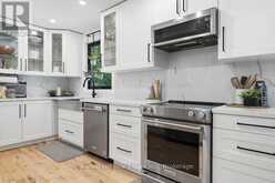 415 WELLINGTON STREET | Gravenhurst Ontario | Slide Image Eight
