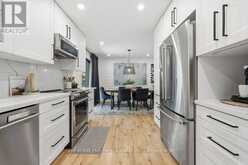 415 WELLINGTON STREET | Gravenhurst Ontario | Slide Image Nine