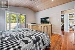 (LAKESIDE & BLUEBERRY PT) - 2 A258 ISLAND | Pointe au Baril Ontario | Slide Image Twelve