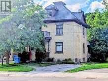 570 10TH STREET | Hanover Ontario | Slide Image Five
