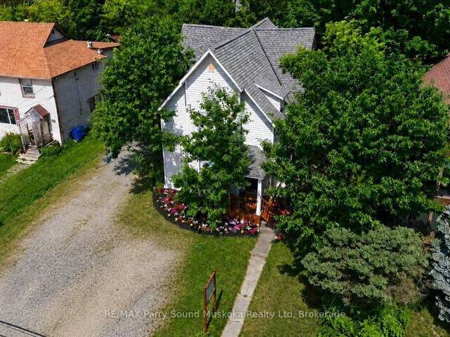 18 WILLIAM STREET Parry Sound Ontario, P2A 1V1 - Multi-family Home For Sale