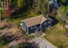 556 CHAMPLAIN ROAD | Tiny Ontario | Slide Image Two