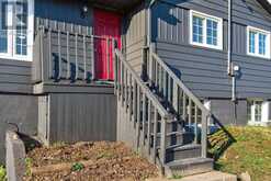 556 CHAMPLAIN ROAD | Tiny Ontario | Slide Image Three