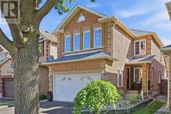 32 FAITHKNIGHT COURT | Brampton Ontario | Slide Image Two