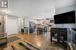 22 LAURIER BOULEVARD | Tiny Ontario | Slide Image Eight