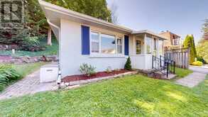 250 2ND AVENUE E | Owen Sound Ontario | Slide Image Four