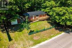 1558 CHAMPLAIN ROAD | Tiny Ontario | Slide Image One