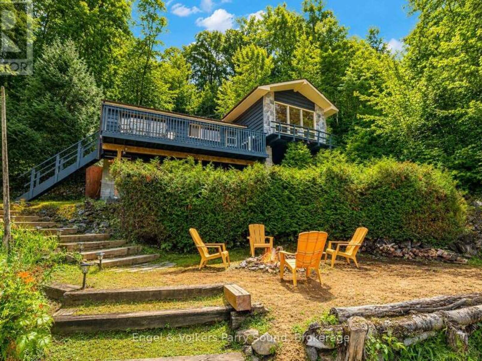 27 LOWER LANE, Seguin, Ontario P2A 0B2