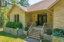 2452 DOE LAKE ROAD | Gravenhurst Ontario | Slide Image Three