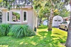 42 CRANBERRY DRIVE | Goderich Ontario | Slide Image Three