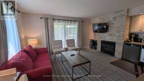 54-203 - 54-203 DEERHURST DRIVE | Huntsville Ontario | Slide Image Eight