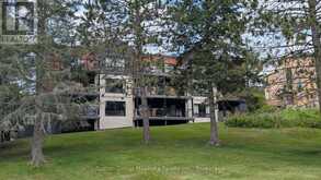 52-205 DEERHURST DRIVE | Huntsville Ontario | Slide Image One