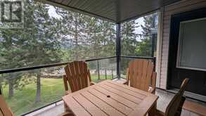 52-205 DEERHURST DRIVE | Huntsville Ontario | Slide Image Three