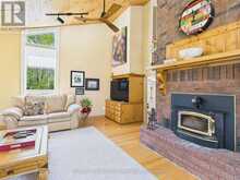 40 EASTWOOD CRESCENT | Kincardine Ontario | Slide Image Thirteen