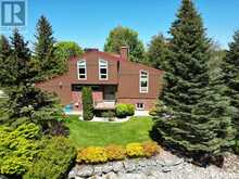 40 EASTWOOD CRESCENT | Kincardine Ontario | Slide Image Three