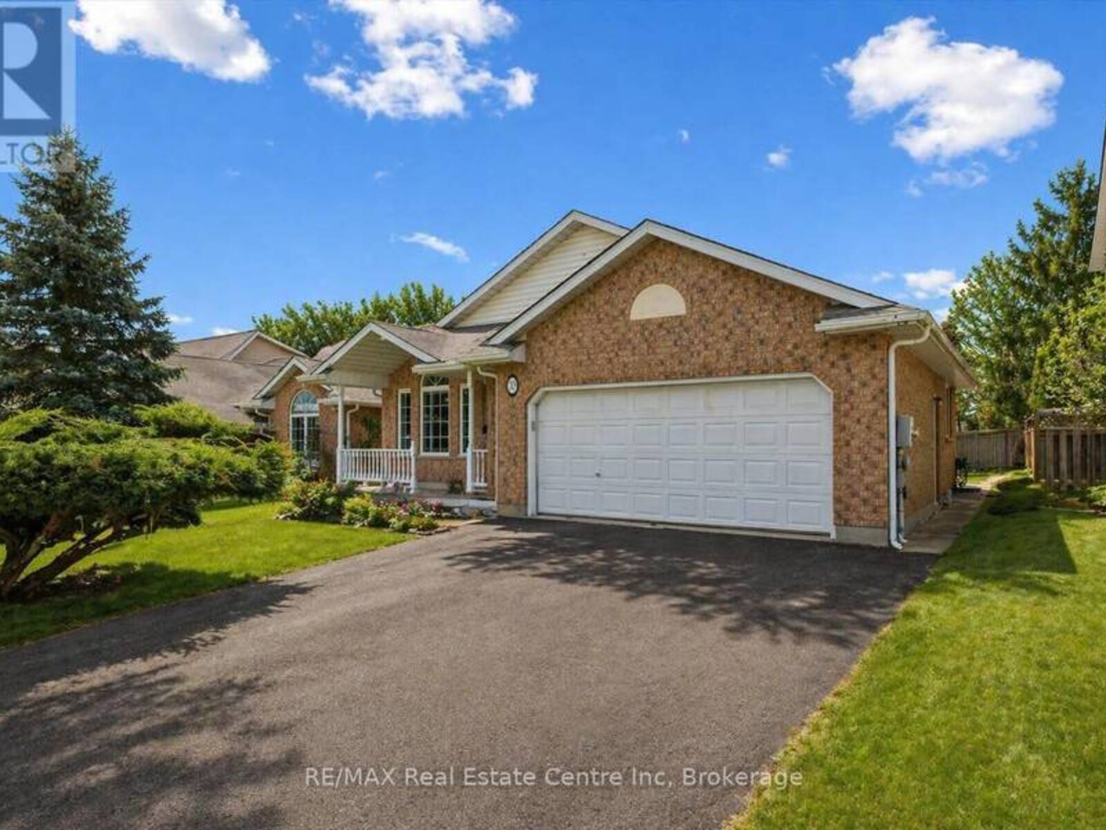 19 MERGANSER DRIVE, Guelph, Ontario N1C 1C8