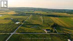 357065 THE BLUE MOUNTAINS MEAFORD TOWNLINE ROAD | Thornbury Ontario | Slide Image Three