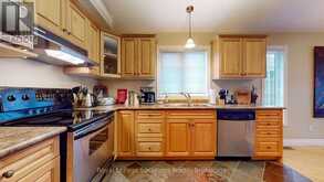 12 65TH STREET N | Wasaga Beach Ontario | Slide Image Seventeen