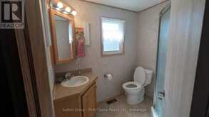 1 25 THAMES ROAD | St. Marys Ontario | Slide Image Nine