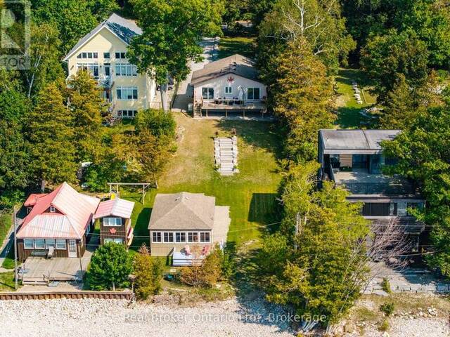 1948 TINY BEACHES ROAD S Tiny Ontario, L0L 1P1 - 5 Bedrooms Waterfront Home For sale