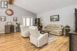 31 EARLDOM BOULEVARD | Tay Ontario | Slide Image Nine