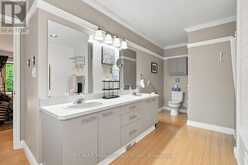 8 PALMER COURT | Bracebridge Ontario | Slide Image Thirty-one